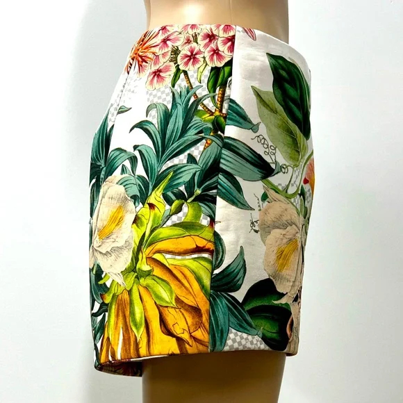 CAMEO Womens High Waist Paper Bag Shorts Floral Print Size Medium - Picture 3 of 7